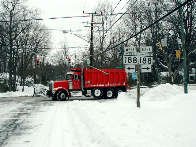 To the rescue on main road